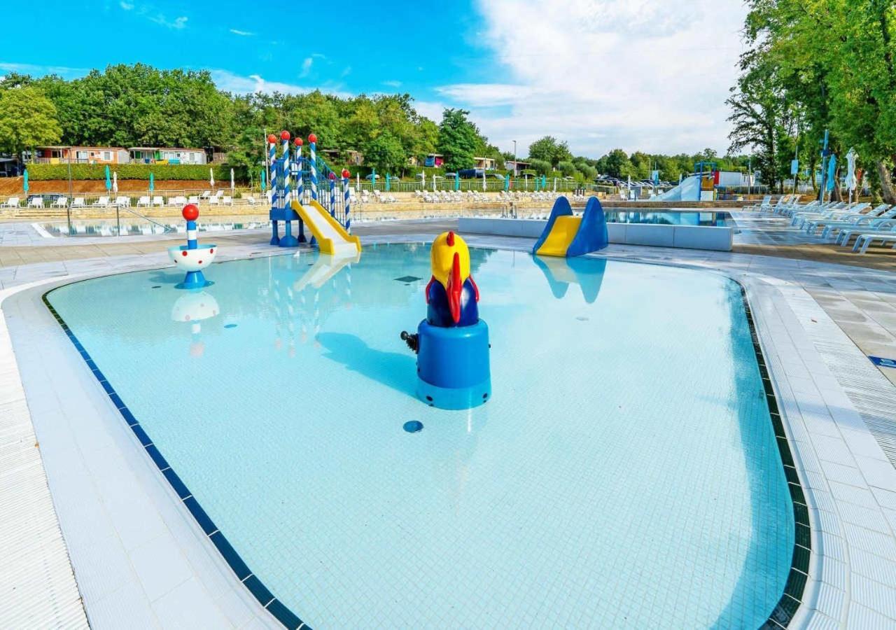 Camping Bijela Uvala - Eurocamp I Homair Poreč Exterior foto